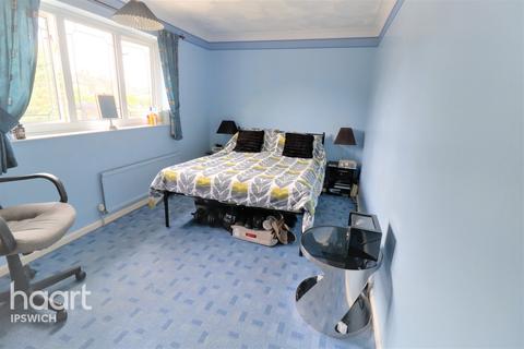 240 Sheldrake Drive, Ipswich, IP2 9NF