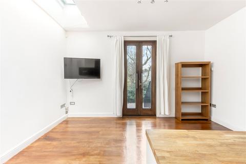 2 bedroom apartment to rent, Kings Road, London, SW3