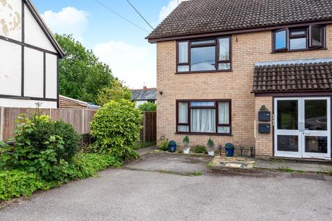 6b Streets Heath, West End, Woking, GU24 9RB