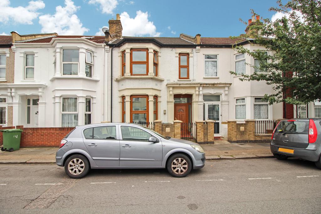 Kitchener Road, Forest Gate / Upton Park E7 4 bed terraced house to