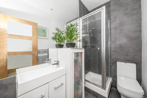 Flat B, 14 Dowanhill Road, London, SE6 1HJ