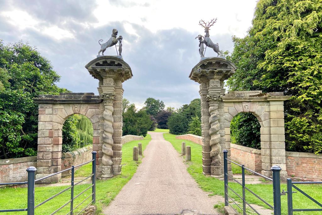 Surrounding Grounds