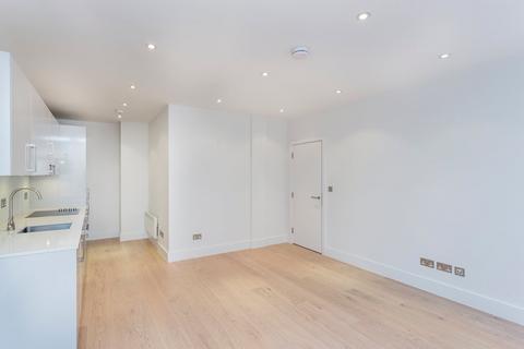 1 bedroom apartment to rent, D'Arblay Street, Soho W1