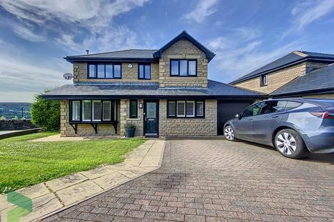 4 bedroom detached house for sale, Cranberry Fold Court, Darwen