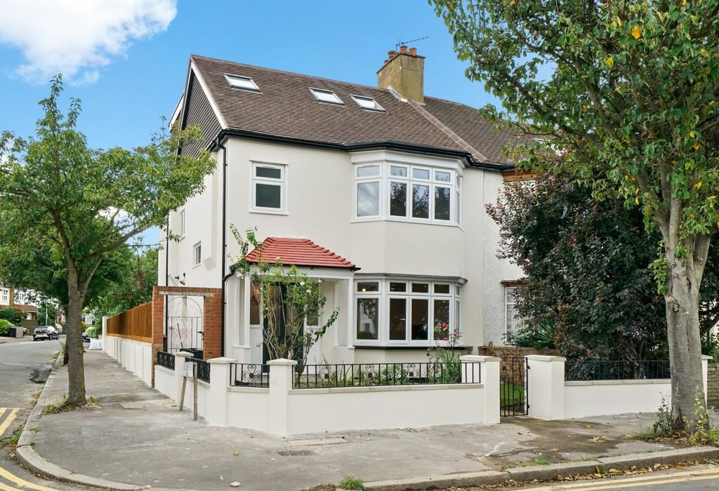 Warren Road, Wanstead 5 bed semidetached house £1,300,000