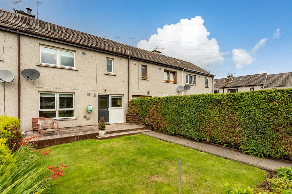 35 Lumsden Crescent, Almondbank, PH1 2 bed terraced house £130,000