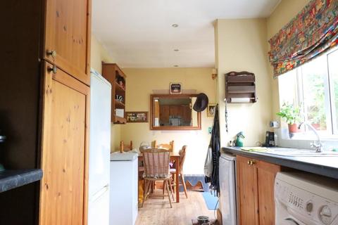 77 Applecroft Road, Luton, LU2 8BB