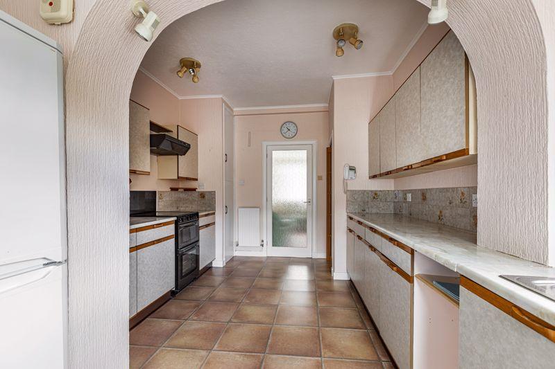Breakfasting Kitchen