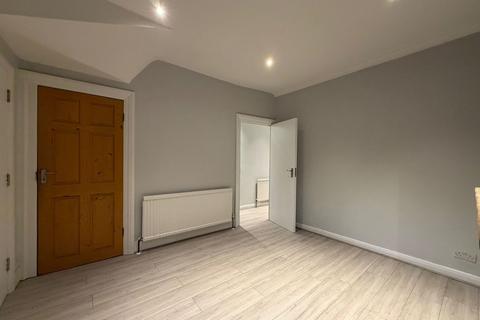 3 bedroom house to rent, Pelham Road, Wood Green N22