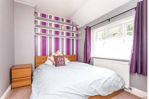 88 Ashurst Road, Tadworth, KT20 5EU