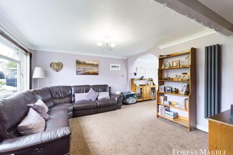 17 Bartlett Close, Frome, BA11 2EZ