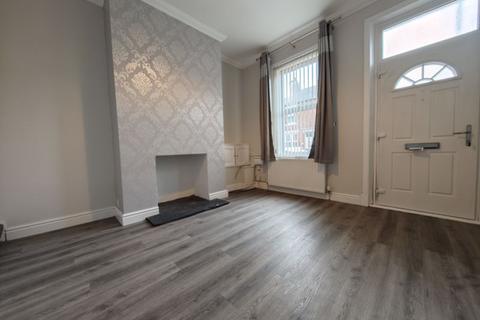 2 bedroom terraced house to rent, Lawson Street, Carlisle