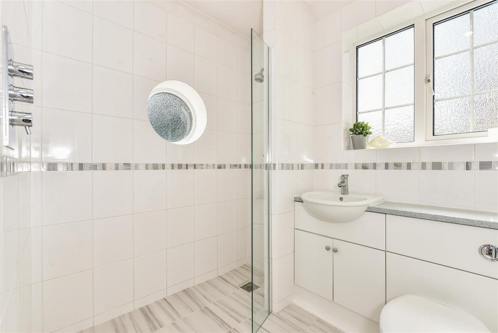 Downstairs Showeroom/WC
