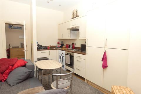 2 bedroom flat to rent - South Eastern Road, Ramsgate