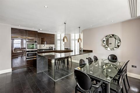 3 bedroom flat for sale, Chantrey House, 4 Eccleston Street, Belgravia, London, SW1W