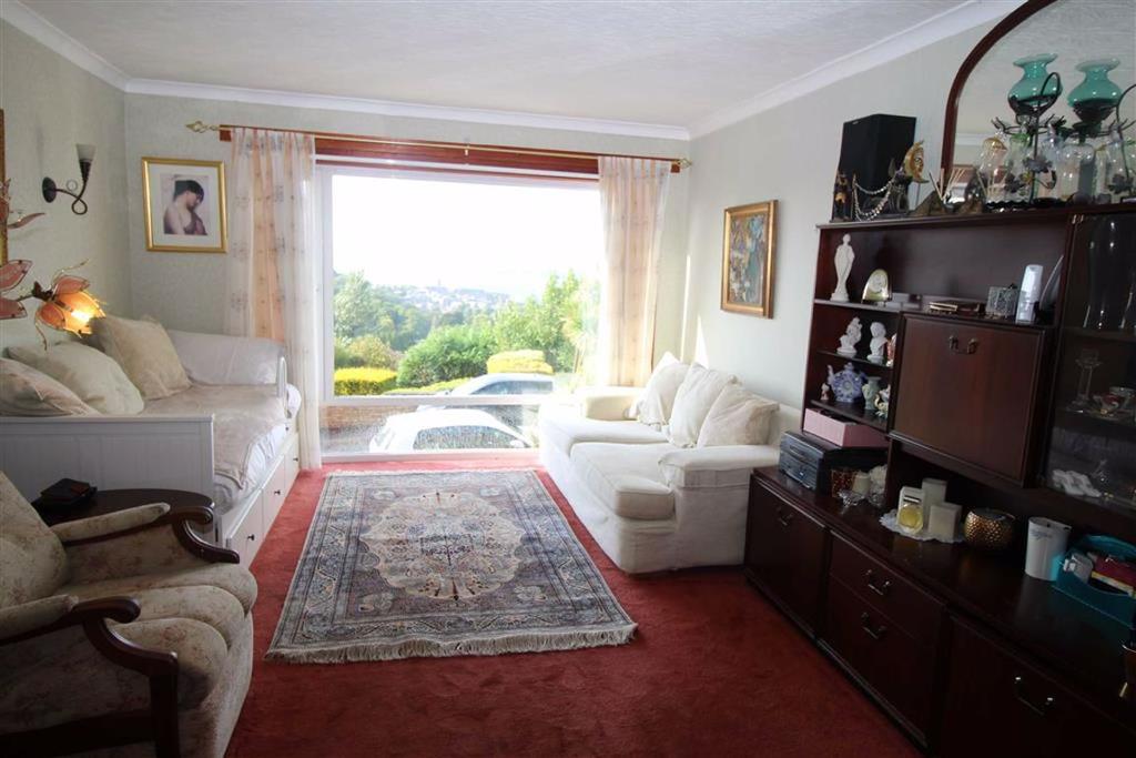 Hilltop Crescent, Gourock 3 bed end of terrace house £163,000