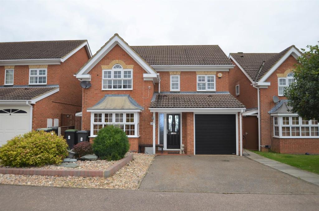 Elgar Drive, Shefford 4 bed detached house £585,000