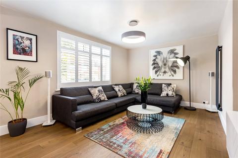 42 Bushfields, Loughton, IG10 3JP