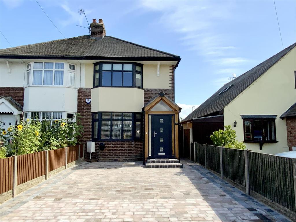Chester Road, Huntington, Chester 3 bed house £1,200 pcm (£277 pw)