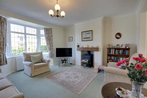 53 Corby Park, North Ferriby, HU14 3AX