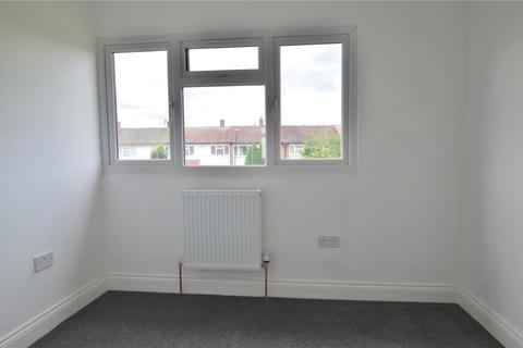 97 Tamar Way, Slough, SL3 8SY