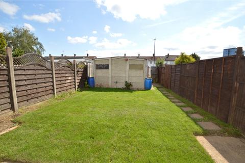 97 Tamar Way, Slough, SL3 8SY