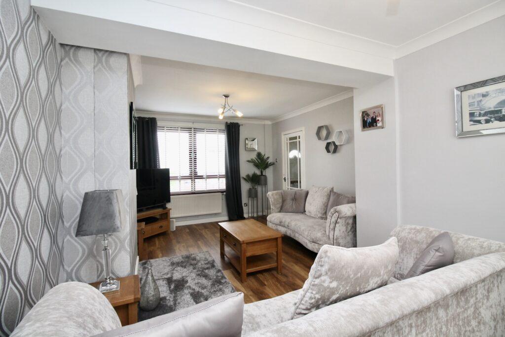 Torogay Street, Milton, Glasgow G22 7EF 2 bed terraced house £85,000