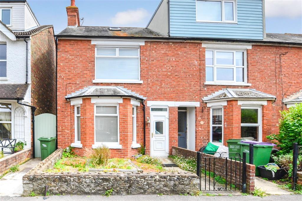 St. Leonards Road, Hythe, Kent 2 bed end of terrace house £365,000