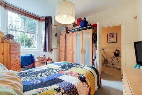 18b Tredegar Road, London, E3 2EH