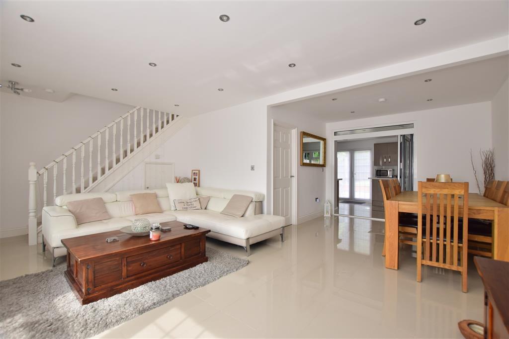 Brocket Way, Chigwell, Essex 4 bed semidetached house £550,000