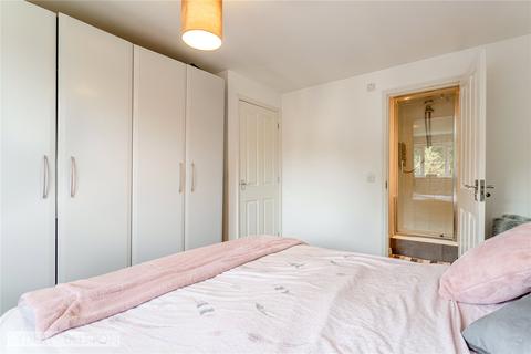 41 Hansby Close, Oldham, OL1 2UA