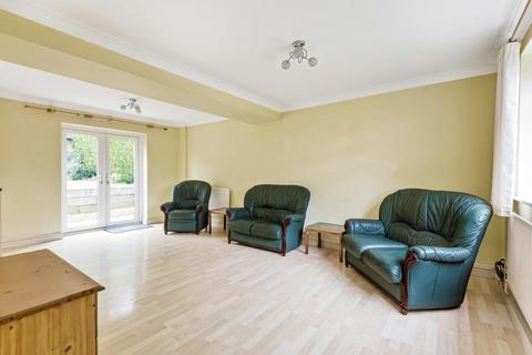 30 Kingsdown Way, Bromley, BR2 7PT