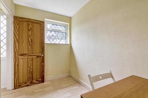 30 Kingsdown Way, Bromley, BR2 7PT