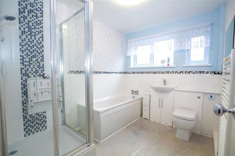 13 Campions Close, Holton Le Clay, Grimsby, DN36 5HF