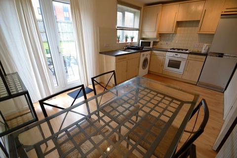 3 bedroom semi-detached house to rent, Tomlinson Street, Hulme, Manchester. M15 5FW