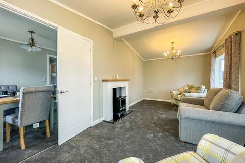 2 bedroom bungalow for sale, Easington Road, Hartlepool, Durham, TS24 9SJ