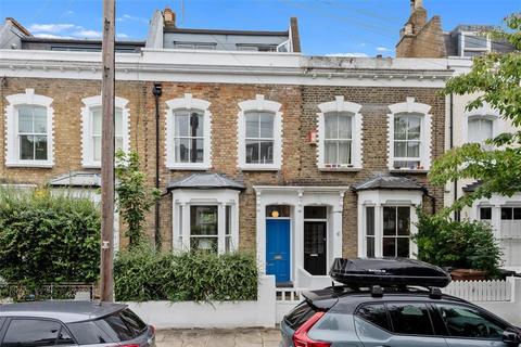 19 Harcombe Road, London, N16 0RX