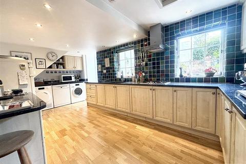 undefined, Ferry Road, Topsham