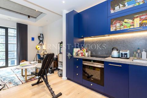 Studio to rent, Agar House, 79 Orchard Place, London, E14