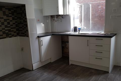 3 bedroom terraced house to rent, Fitzwilliam Road,  Eastwood, Rotherham s65 1LY