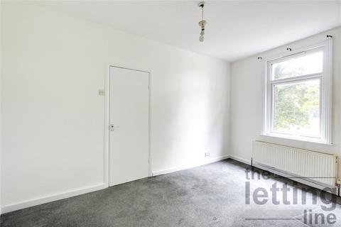 2 bedroom apartment to rent - Harman Road, Enfield, Middlesex, EN1
