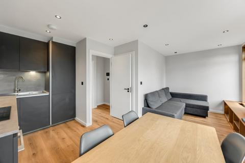 2 bedroom apartment to rent, Hamilton Road, Golders Green, NW11