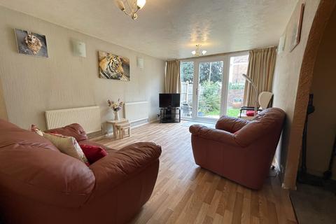 29 Kesteven Close, Ilford, IG6 3EP