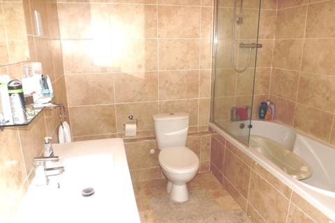 12, Greville Lodge Broadhurst Avenue, Edgware, HA8 8TL
