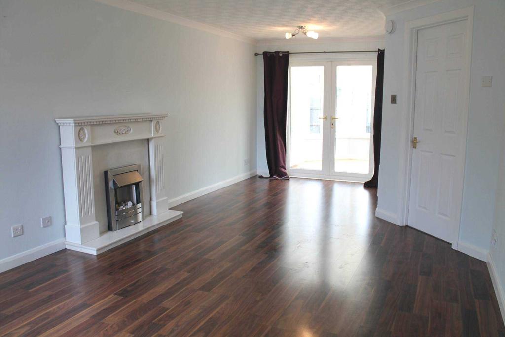 Fairfield Drive, Renfrew, PA4 0EG 3 bed house £950 pcm (£219 pw)