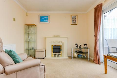 3 bedroom end of terrace house for sale, Willow Close, Patchway, Bristol, BS34