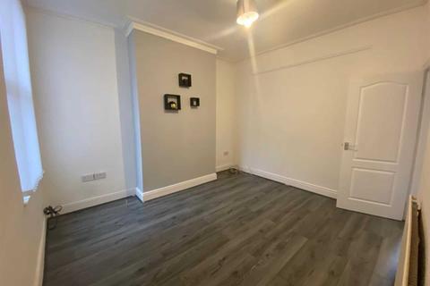 4 bedroom terraced house to rent - Leopold Road, Liverpool