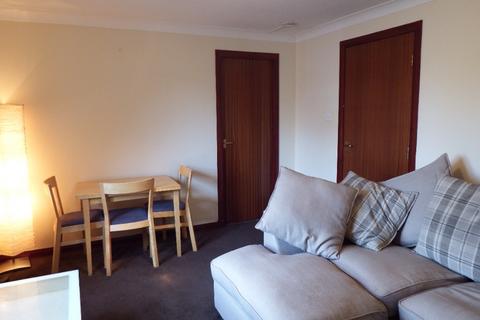 2 bedroom flat to rent, Crow Road, Anniesland, Glasgow, G13