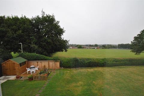 33 Greenways, Buntingford, SG9 9EG