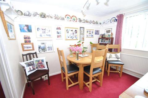 33 Greenways, Buntingford, SG9 9EG